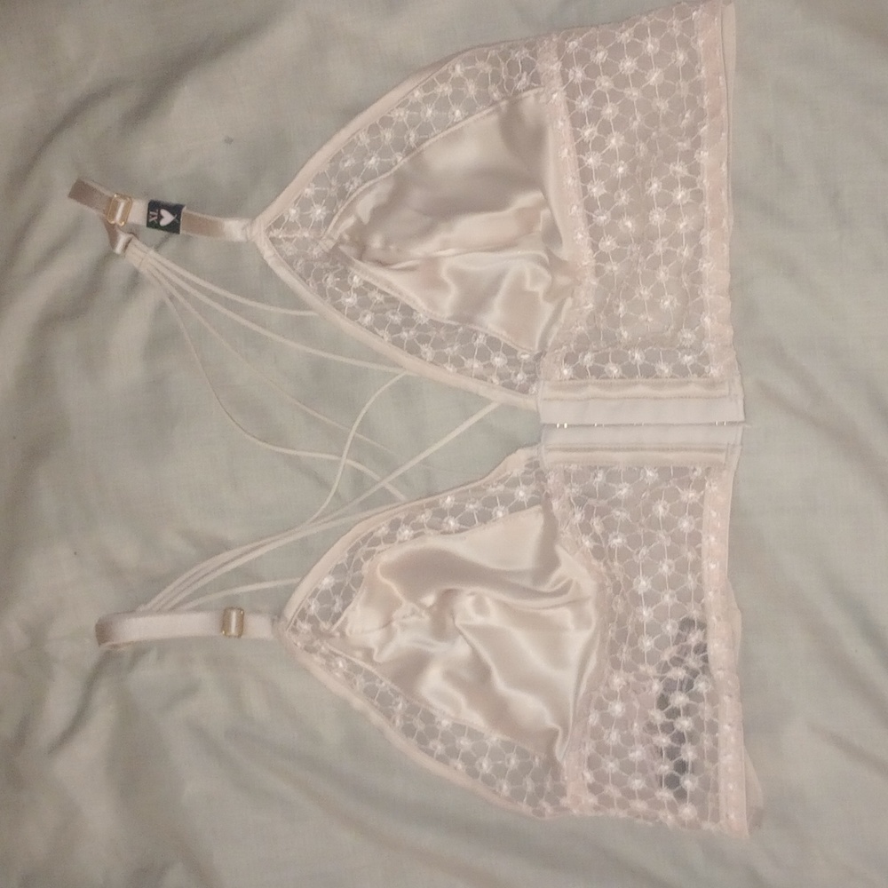 NEW Victoria Secret Bralette